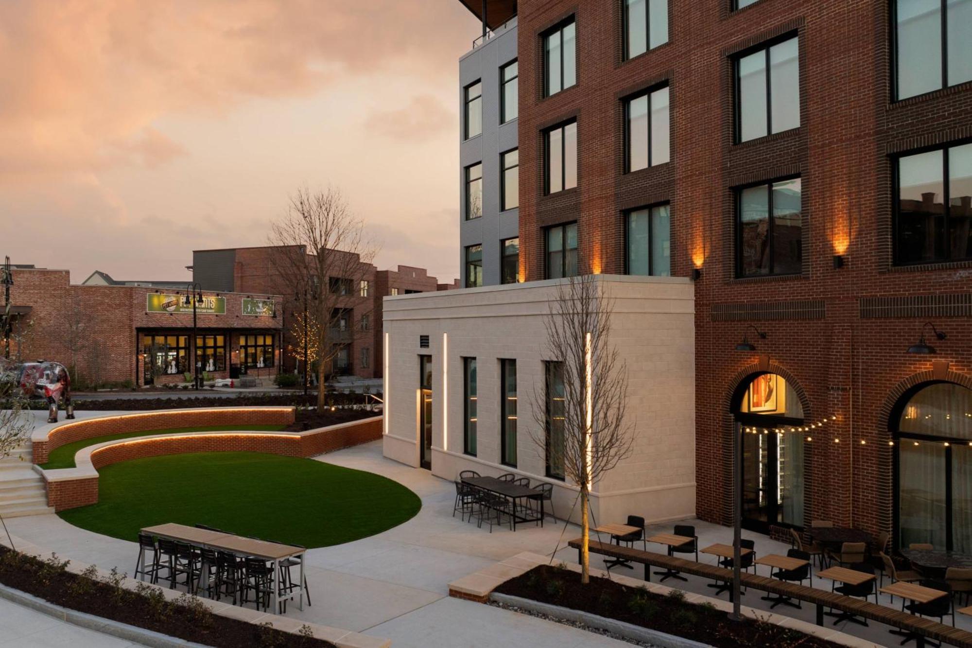 Trilith Guesthouse, Fayetteville, Ga, A Tribute Portfolio Hotel Exteriér fotografie